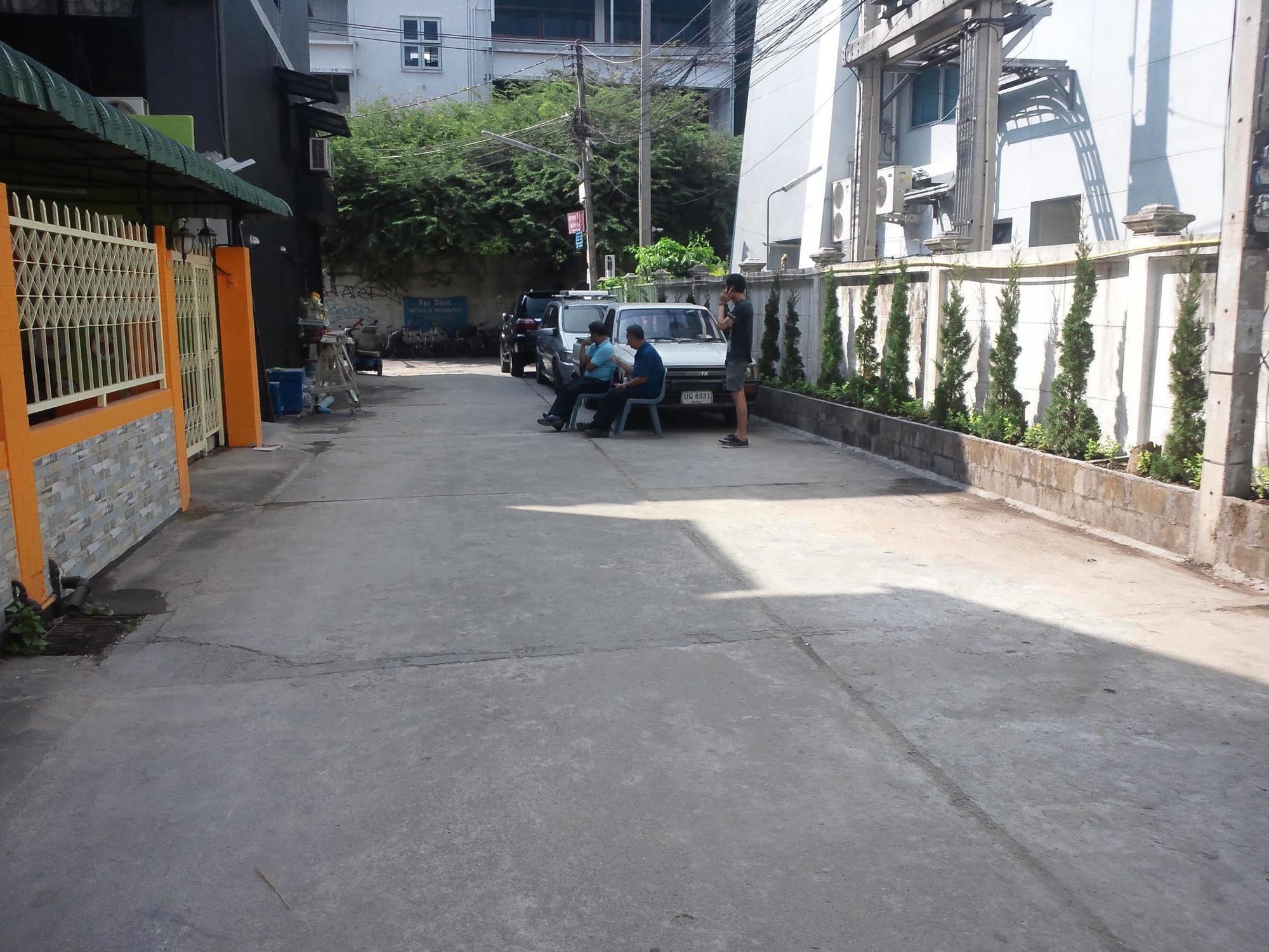 Nalin Guesthouse Chiang Mai Dış mekan fotoğraf